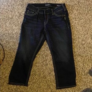 Unworn silver suki crop w 31 l 22